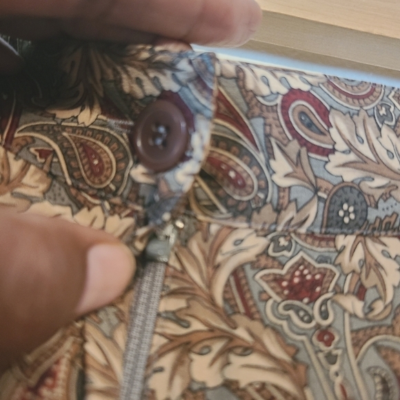 Talbots | Vintage Silk Paisley Print Midi Length Pencil Skirt (Size 12) - Picture 10 of 12